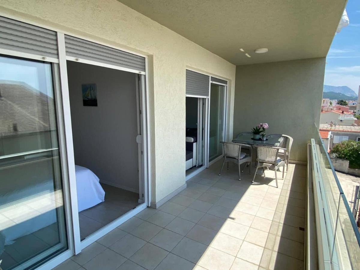 Modern Apartments With Garage Makarska Buitenkant foto